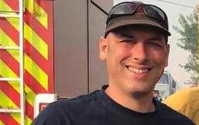 The firemen tackling wild blazes in southern England by taking tips from  the foreign pros