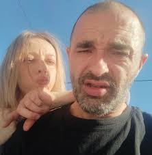 Barbaro Lopez's Instagram, Twitter & Facebook