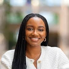 Deena Byers's Instagram, Twitter & Facebook