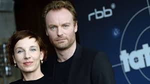 6,632 likes · 7 talking about this. Tatort Berlin In Der Ard Diese Bett Szene Mit Mark Waschke Sorgt Fur Diskussionen Tv