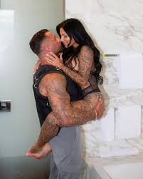 𝒥𝓊𝓁𝒾𝒶 𝒥𝒶𝓈𝓂𝒾𝓃 ℛ𝓊̈𝒽𝓁ℯ 𝒶𝓀𝒶 𝒥𝒥 (@followjuliajasmin) •  Threads, Say more