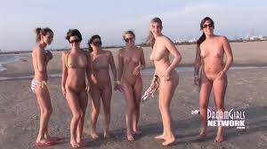 Jonge vrouwen ontdekken hun seksualiteit openlijk - Limieten verdwijnen