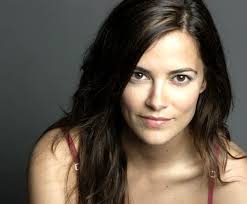 Coronation Street Spoilers: Leanne Sees Psychic, Convinced Oliver Sending  Messages