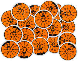 Gemeint ist, dass ein neuwagen zum ersten mal drei jahre nach erstzulassung tüv machen muss und danach!!! Hauptuntersuchung Wikipedia