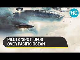 Pilots flying over Pacific Ocean claim to have spotted multiple UFOs - report | Details - YouTube