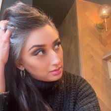 Hey all Had my underfloor heating installed. How long does it take for the  floors to heat up ? Screed Pipes Insulation LVT That's the format or  something can't remember But not