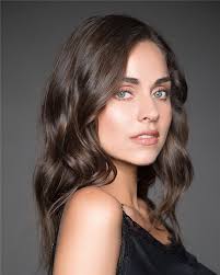 For those who think young. Claudia Martin Image