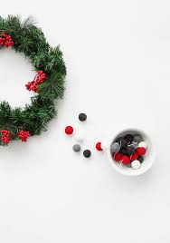 Check out this adorable felted christmas garland from papernstich. Scandi Christmas Felt Ball Garland The Felting Dorcas