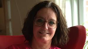 Luna har sat sit hus til salg for at få et bedre specialskoletilbud til sin  dreng