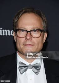 21 Photos & High Res Pictures