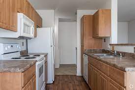 Well manicured grounds are surrounded by. Central City South Apartments For Rent Phoenix Az Forrent Com