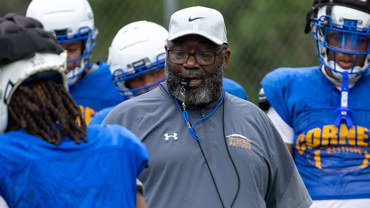 Ed Dawson, Cornell High School coach, dies after sideline collapse