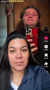 Jeremy Molnar's Instagram, Twitter & Facebook