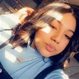 Amanda Verduchi's Instagram, Twitter & Facebook