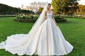 Dreaming of wearing a ball gown wedding dress on your big day? China Amelie Rocky 2018 Satin Lace Ball Gown Wedding Dress China Ball Gown Wedding Dress And New Wedding Dress Price