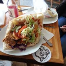 20 Orte Wo Du In Berlin Gunstig Und Lecker Essen Gehen Kannst Leckeres Essen Gunstig Essen Berlin Essen