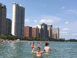 Oak Street Beach Chicago See 313 Reviews Articles And 169 Photos Of Oak Street Beach Ranked No 68 On Tripadvisor Among 683 Chicago Beach Lakefront Chicago
