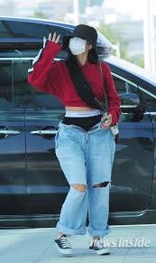 Pin By Lulamulala On Mamamoo Hwasa Korean Outfits Korean Fashion Fashion