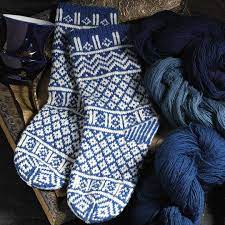 Free patterns and models knitting and crochet for free crochet pattern hooded gilet. Egyptian Socks To Knit Piecework