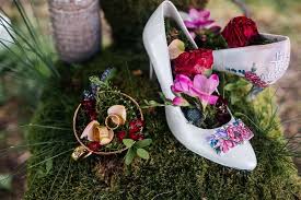 Rosa is about to turn 45 and realises that she's always lived her life to serve everyone else. Heiraten Wie Alice Im Wunderland Hochzeitsblog The Little Wedding Corner Alice Im Wunderland Heiraten Hochzeitsmotto