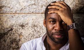 Lázaro Ramos é convidado para representar Jesus no desfile da Mangueira