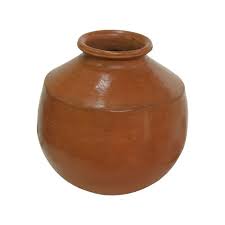 Olla de barro is a deep and large clay pot that is used for simmer soups, stews and beans. Water Clay Pot Matka Big Subhlaxmi Grocers