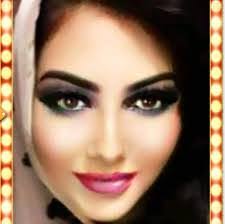 Rola Hassoun's Instagram, Twitter & Facebook