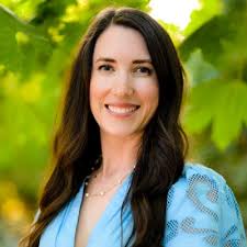 It's such an honour to have graduated from the second-ever cohort of  Houzz's RISE leadership programme.