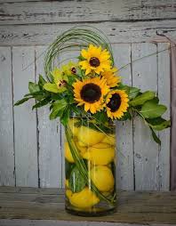 Creates Decoration Flower Radiant Summer Sunflower Where Decoration Summer Decoratio Sunflower Arrangements Flower Arrangements Flower Vases