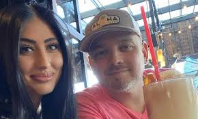 Can't believe he's gone': Oregon dad, 39, dies mid-flight from Bolivia