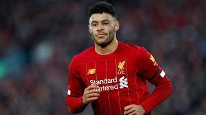 Alex chamberlain is a professional english footballer whose current team is arsenal and apart from that he is also a popular player in the he parents name is mark chamberlain and his uncle neville was also a football player. Facts You Didn T Know About Alex Oxlade Chamberlain Sportmob