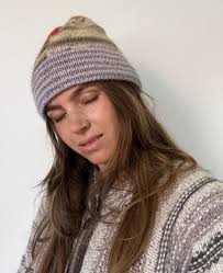 OUT OF LINE BEANIE out now!! 🚧 a fun project to use up those scrap yarns!  get the knitting pattern at www.woolandbeyond.com or ravelry 💕 #knitting  #newknittingpattern #knittedbeanie #stripesonstripes #fallknitting  #scrapyarn #outoflinebeanie