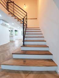Keuka studios offers various types of stairs and can also design custom cable railings, glass railings, or metal railings for new or existing staircases. Hdb Maisonette Staircase Makeover Transforms Old Pasir Ris Flat Into Duplex Loft Nestia