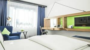 Die preise staffeln sich folgendermaßen: Holiday Inn Stuttgart 101 1 1 7 Prices Hotel Reviews Germany Tripadvisor