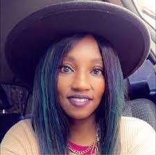 Lynette Gilmore's Instagram, Twitter & Facebook