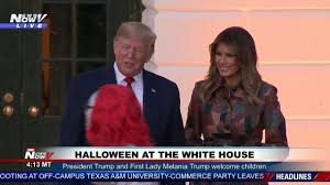 Our floats are made of the highest vinyl quality 30mm pvc material. Halloween President Trump And Melania Trump At The White House Youtube
