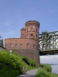 Deutsch Brucke Der Mainbahn Uber Den Rhein In Mainz English Bridge Of The Main Railway Crossing The Rhine In Mainz Germany Mainz Rheine Rheinhessen