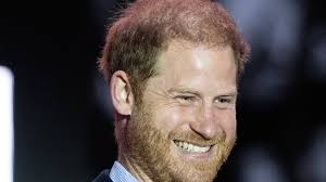 Prince Harry's hair undergoes ...