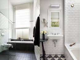 Wunderkammer Metro Fliesen Im Badezimmer Azulejos De Metro En El Bano Subway Tiles In Th Bathroom Design Bathroom Inspiration Bathroom Renovations