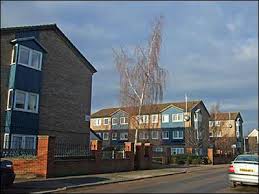 Some of 1323 cromwell court's amenities include in unit laundry, patio / balcony, and hardwood floors. Rushden Research Group Council Housing Cromwell Court