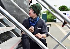 What is the cause of death? Lil Xan Said He Wants To Get Sober After Mac Miller S Death Teen Vogue