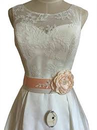 Lemandy Elegant Handmade Flowers And Pearls Sash Bridal A Https Www Amazon Co Uk Dp B01jyq2his Ref Wedding Dress Sash Belt Wedding Sash Wedding Dress Sash