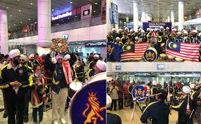 ﻿udara kemerdekaan ini adalah karunia besar dari allah subhanahu wata'ala. Ini Hadiah Terbaik Dari Kami Sempena Hari Kemerdekaan Sri Dasmesh Pipe Band Astro Awani
