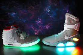 Royalty Hype Shoes Nike Mag Sneakers Men