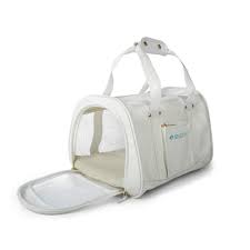 Sherpa Travel Wipe Clean Technology Airline Approved White And Gray Pet Carrier 17 L X 11 25 W X 10 5 H Petco Pet Carriers Dog Carrier Bag Pet Travel Carrier