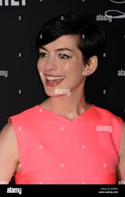 Anne hathaway in hi-res stock photography and images