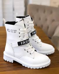 Fashion Beyaz Bot Kisa Bot Kadin Bot Modelleri Siyah Spor Ayakkabi
