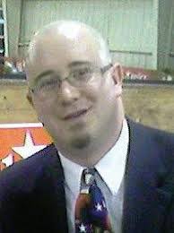 Carlos Downey's Instagram, Twitter & Facebook