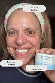 Hip hip hooray for National Lipstick Day! We hope everyone is having a  happy, color-filled #NationalLipstickDay! What's your fave Younique lip  color?