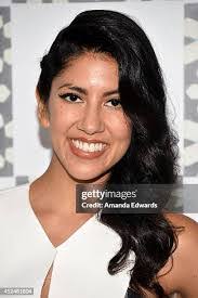 Stephanie Fox's Instagram, Twitter & Facebook